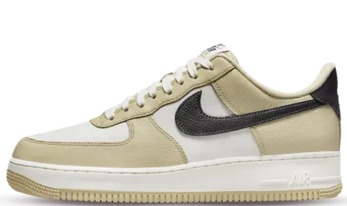 Nike Air Force 1 - Team Gold – sneakers från Nike