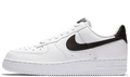 Nike Air Force 1 - White And Black – sneakers från Nike