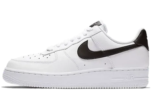 Nike Air Force 1 - White And Black – sneakers från Nike