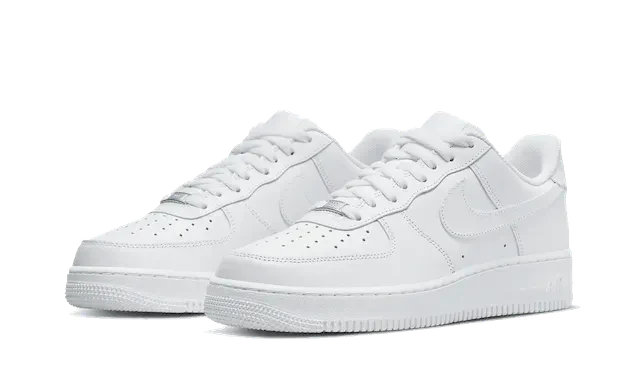 Nike Air Force 1 - White – sneakers från Nike, bild 2