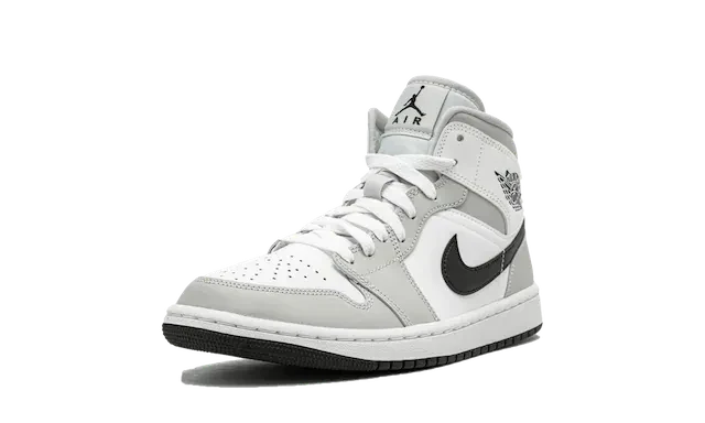 Nike Air Jordan 1 - Light Smoke Grey Black – sneakers från Nike, bild 2