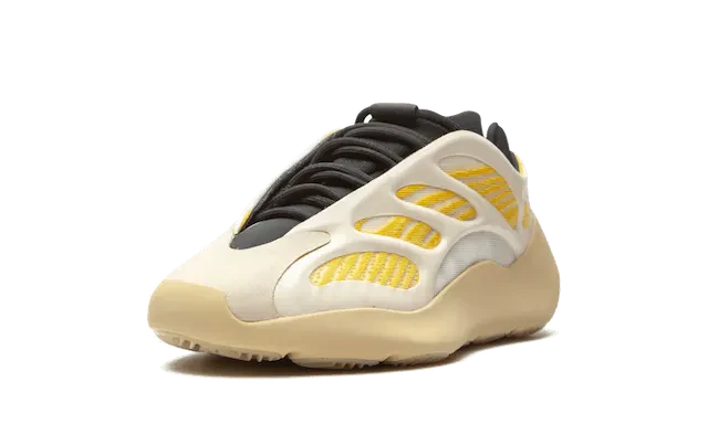 Adidas Yeezy 700 V3 - Safflower – sneakers från Adidas, bild 2