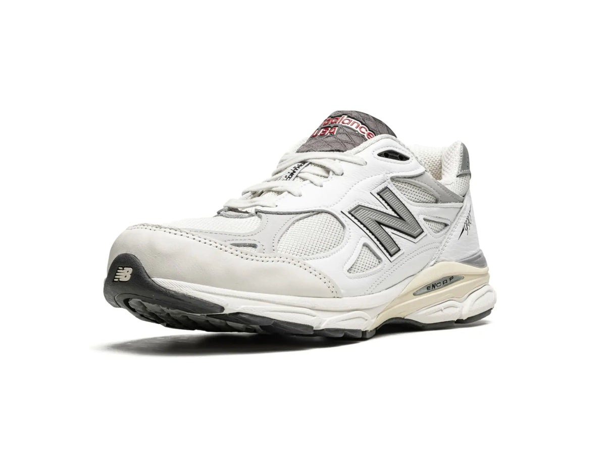 New Balance 990 V3 - Teddy Santis "Sea Salt" – sneakers från New Balance, bild 2