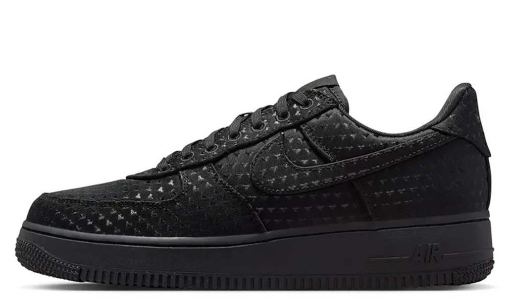 Nike Air Force 1 - Valentines Day Triple Black – sneakers från Nike