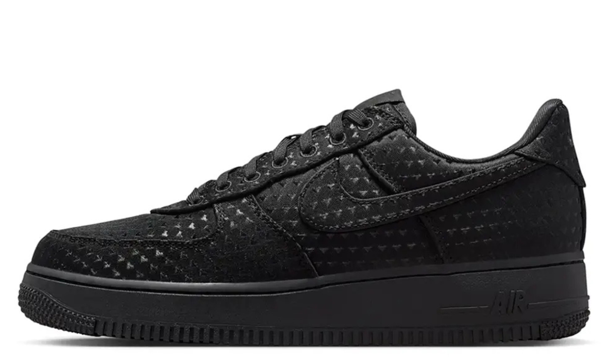 Nike Air Force 1 - Valentines Day Triple Black – sneakers från Nike