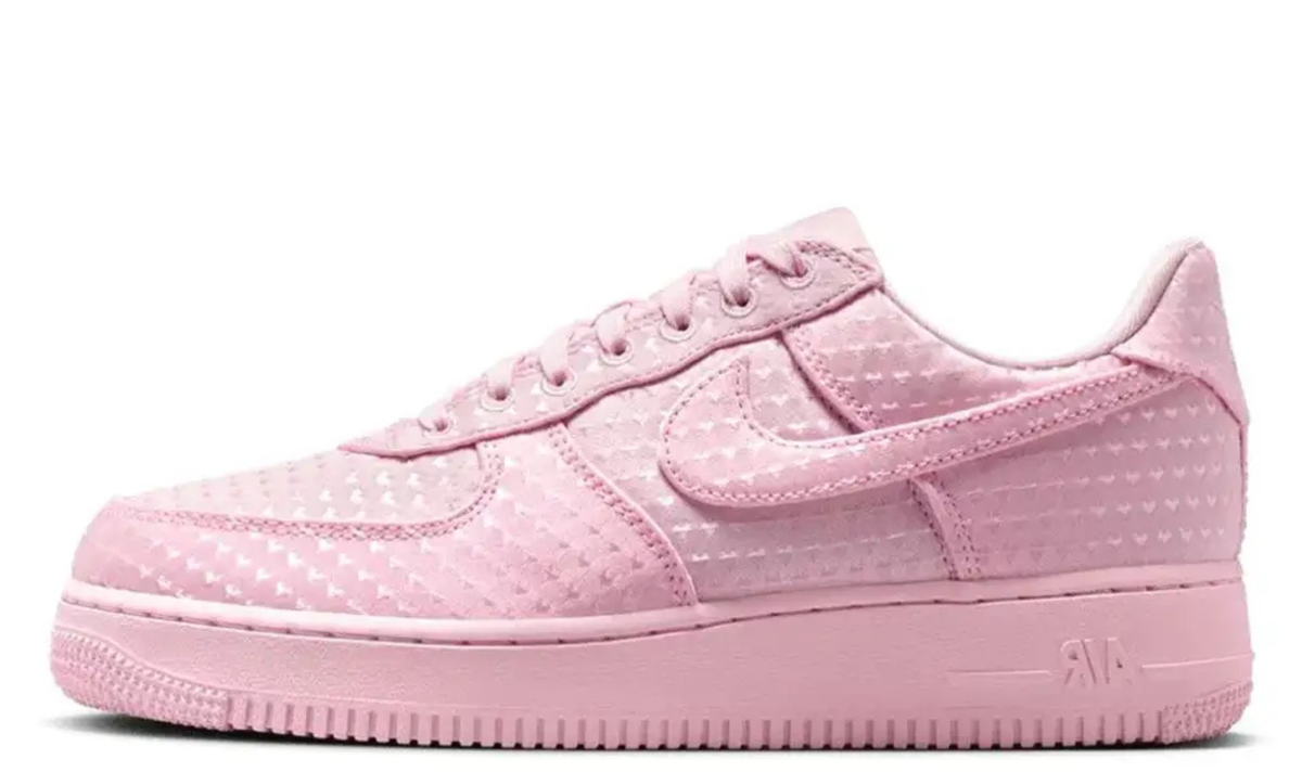 Nike Air Force 1 - Valentines Day Pink Foam – sneakers från Nike