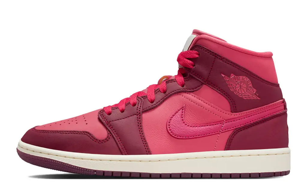 Nike Air Jordan 1 - Valentines Day Team Red – sneakers från Nike