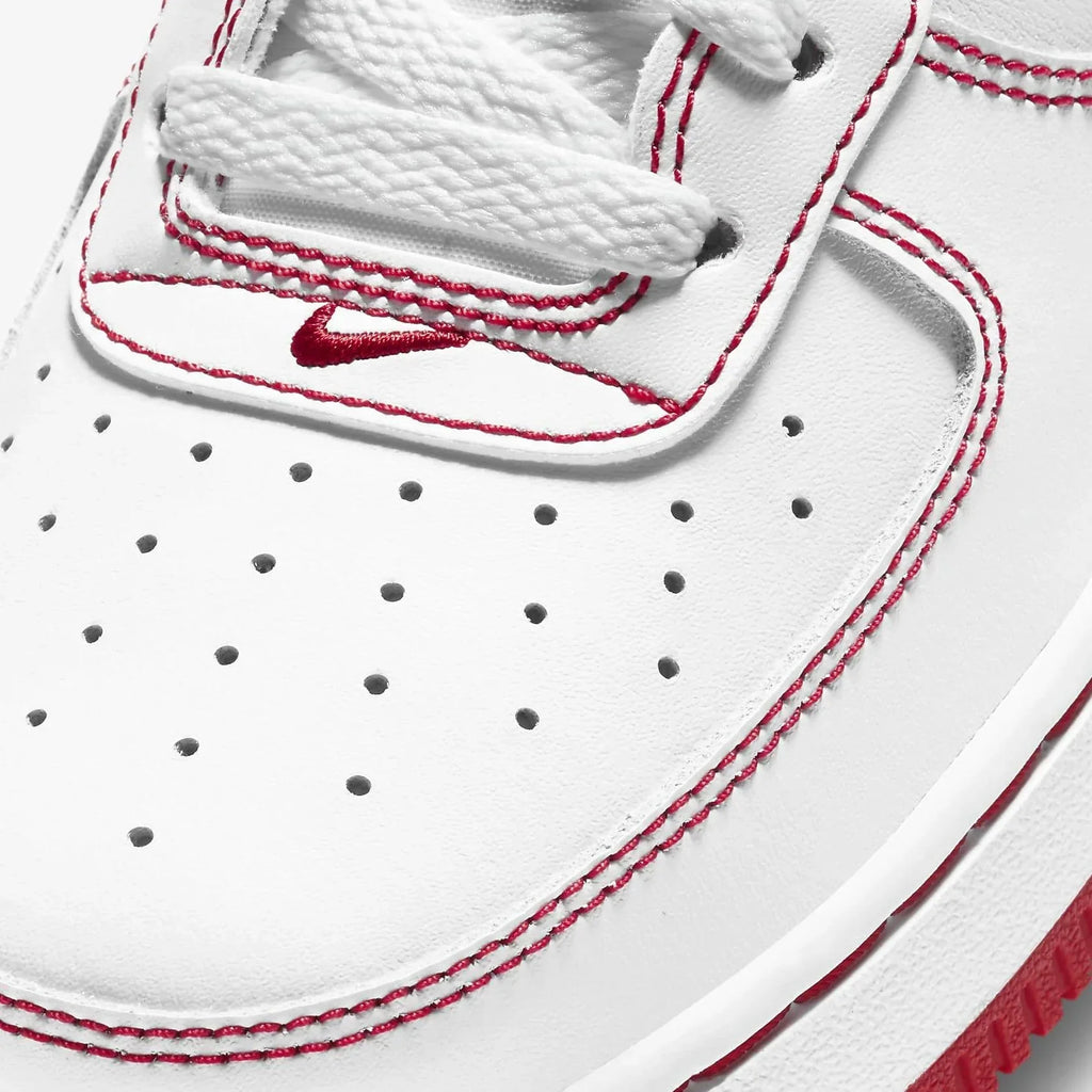 Nike Air Force 1 - Contrast Stitch White/University Red – sneakers från Nike, bild 6