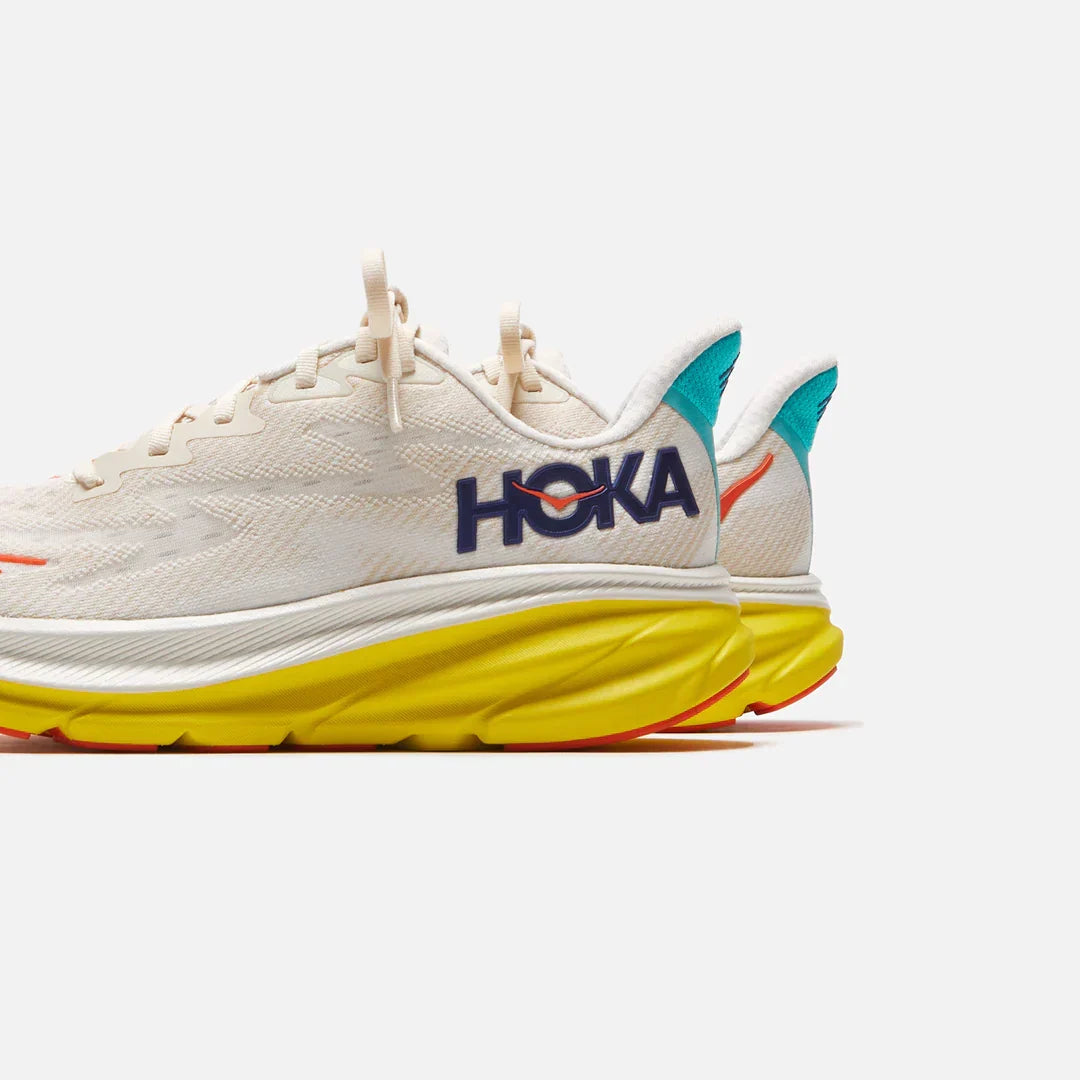 HOKA Clifton 9 - Eggnog Passion – löparskor från HOKA, bild 3