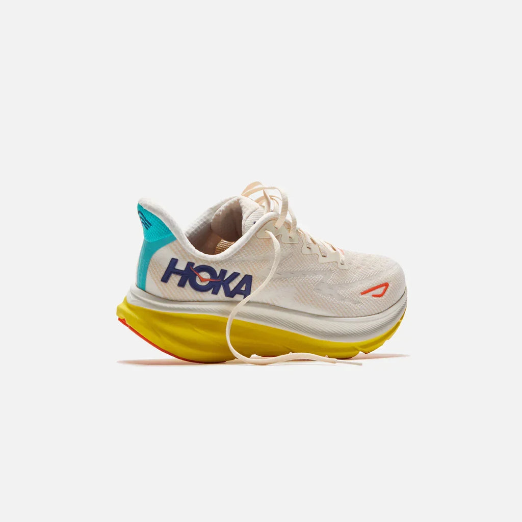 HOKA Clifton 9 - Eggnog Passion – löparskor från HOKA, bild 4