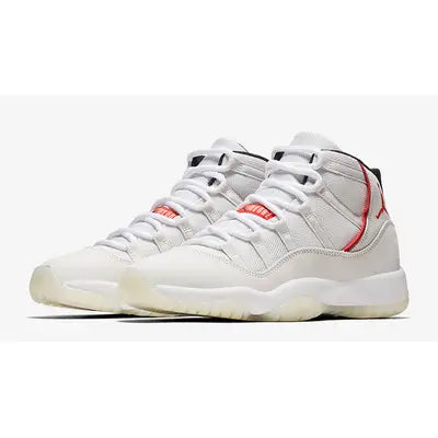 Nike Air Jordan 11 - White – sneakers från Nike, bild 2