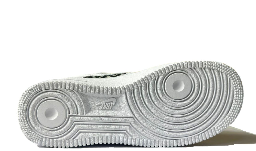 Nike Air Force 1 - White Dior (Custom) – sneakers från Nike, bild 4