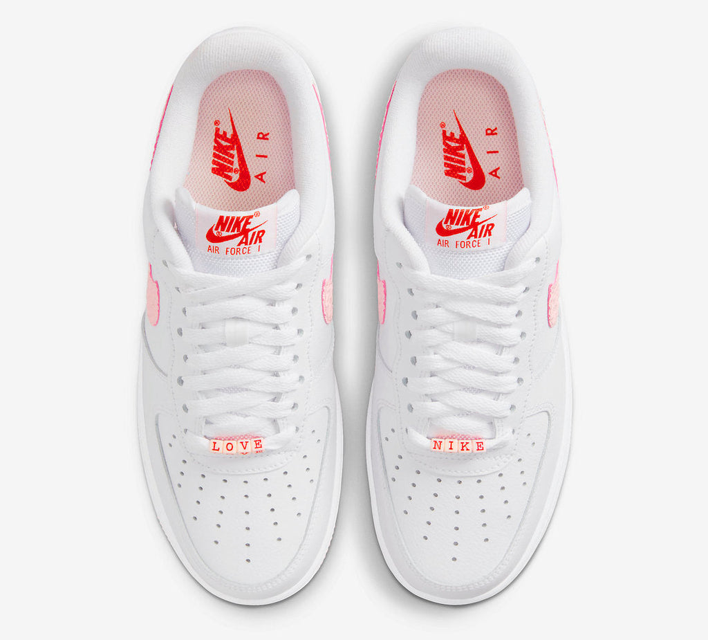 Nike Air Force 1 - V-Day Love Nike – sneakers från Nike, bild 5