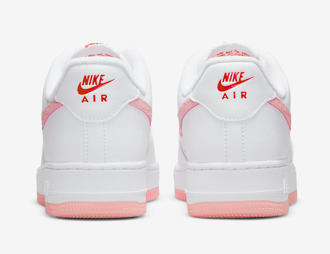 Nike Air Force 1 - V-Day Love Nike – sneakers från Nike, bild 3