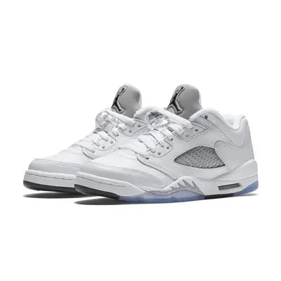 Nike Air Jordan 5 Low - GS White Black – sneakers från Nike, bild 2