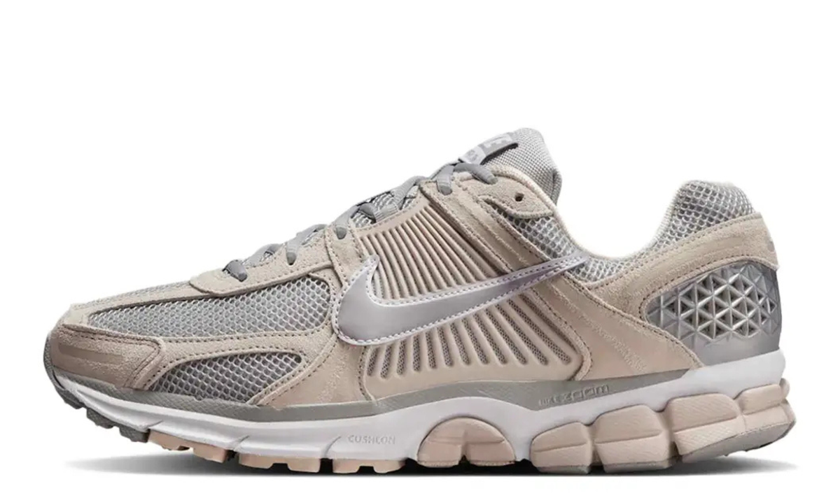 Nike Zoom Vomero 5 - Light Orewood Brown Metallic Platinum – sneakers från Nike