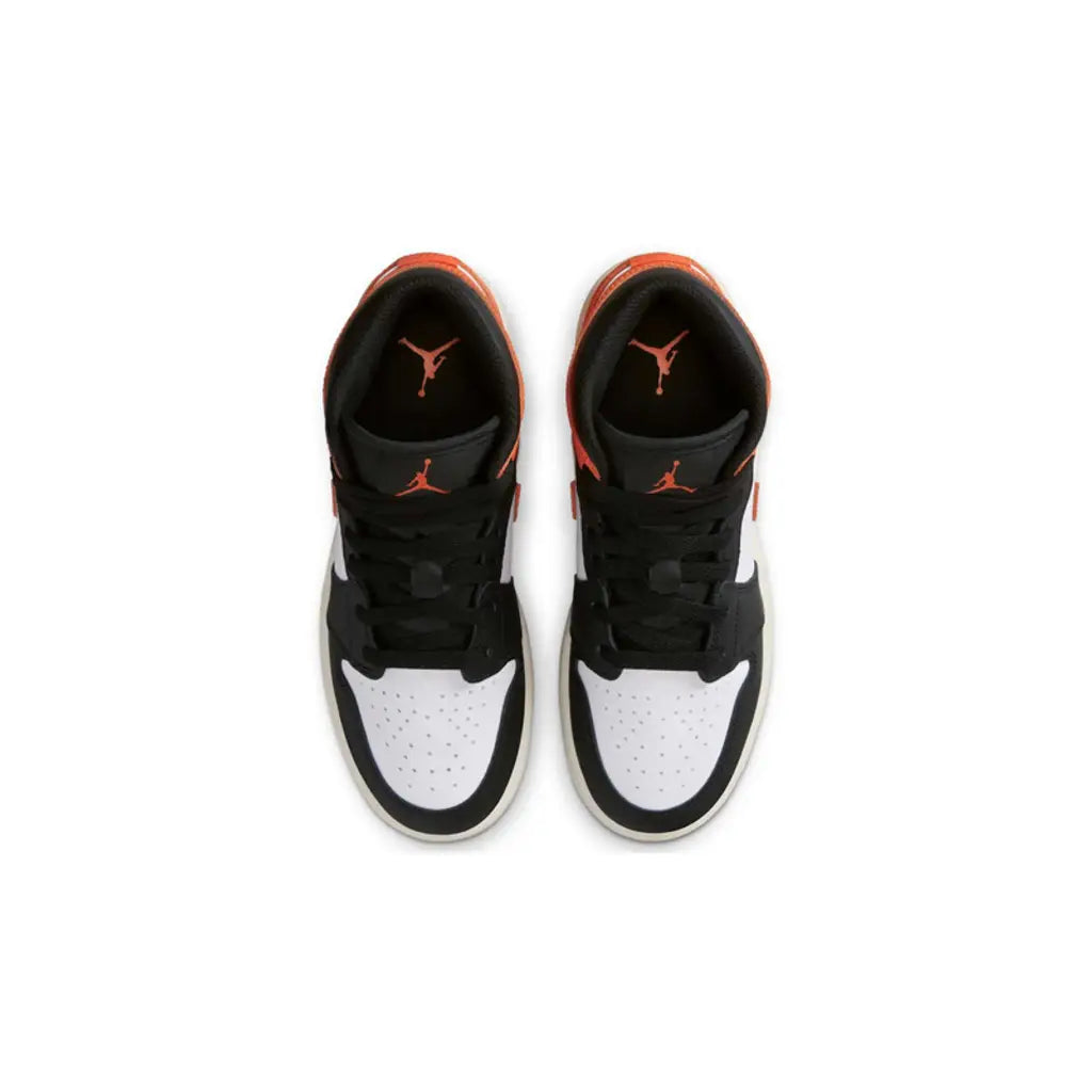 Nike Air Jordan 1 - GS Shattered Backboard 2025 – sneakers från Nike, bild 3
