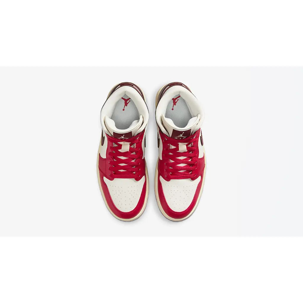 Nike Air Jordan 1 - Mystic Hibiscus – sneakers från Nike, bild 3