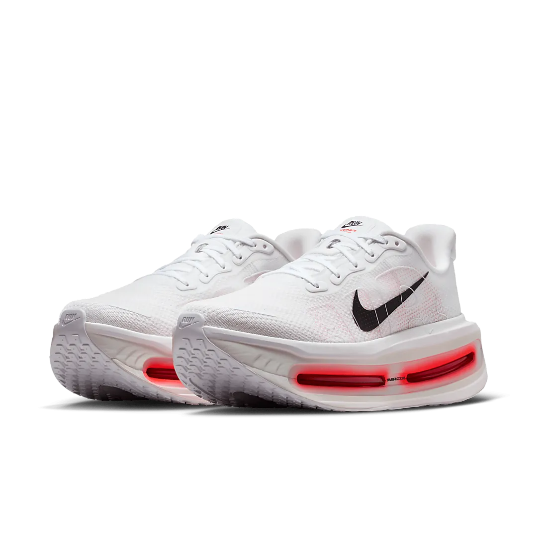 Nike Vomero Premium - White/Black/Bright Crimson – löparskor från Nike, bild 3