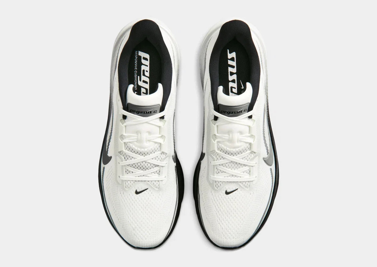 Nike Pegasus 42 - Summit White/Black Metallic – löparskor från Nike, bild 4