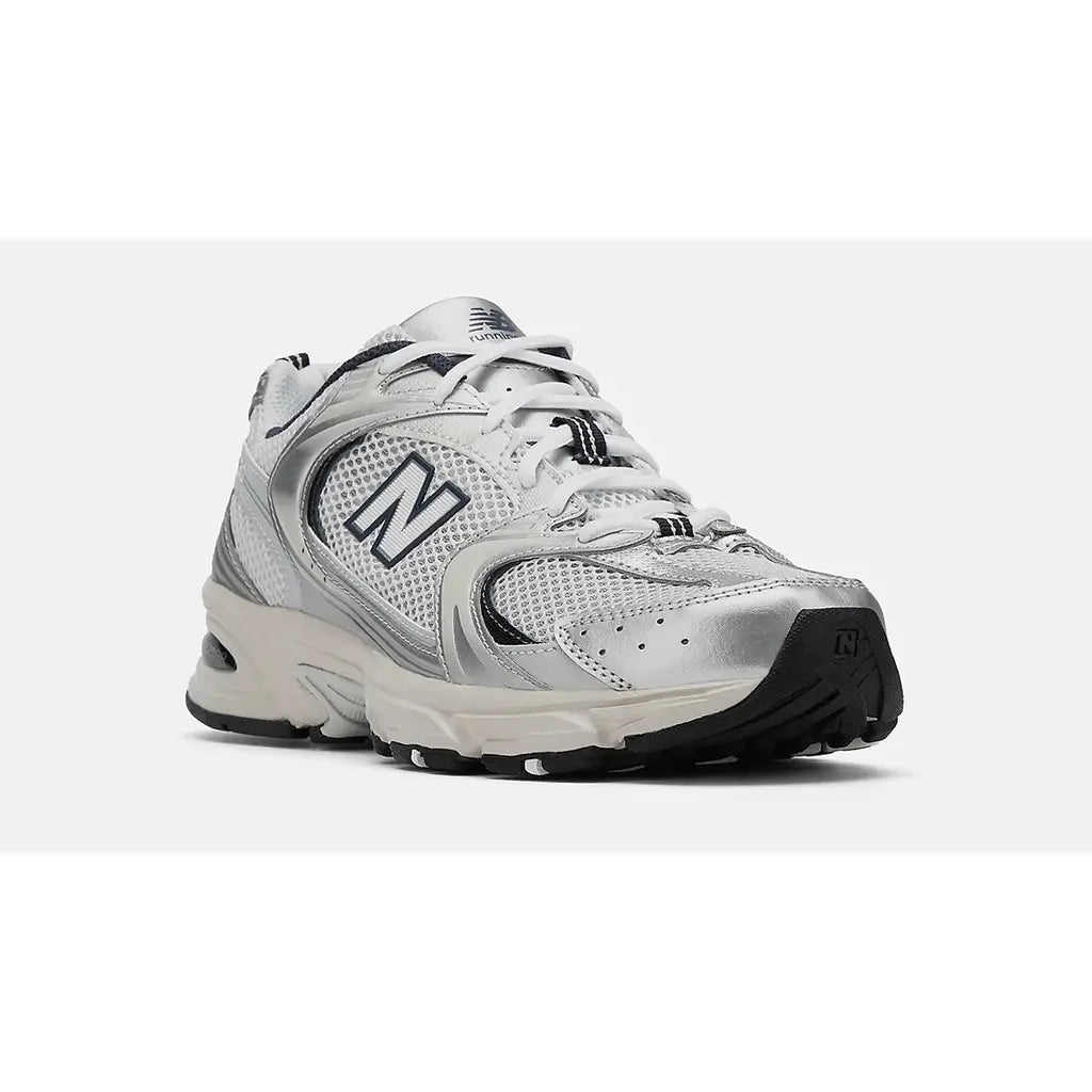 New Balance 530 - White Silver Navy – sneakers från New Balance, bild 2