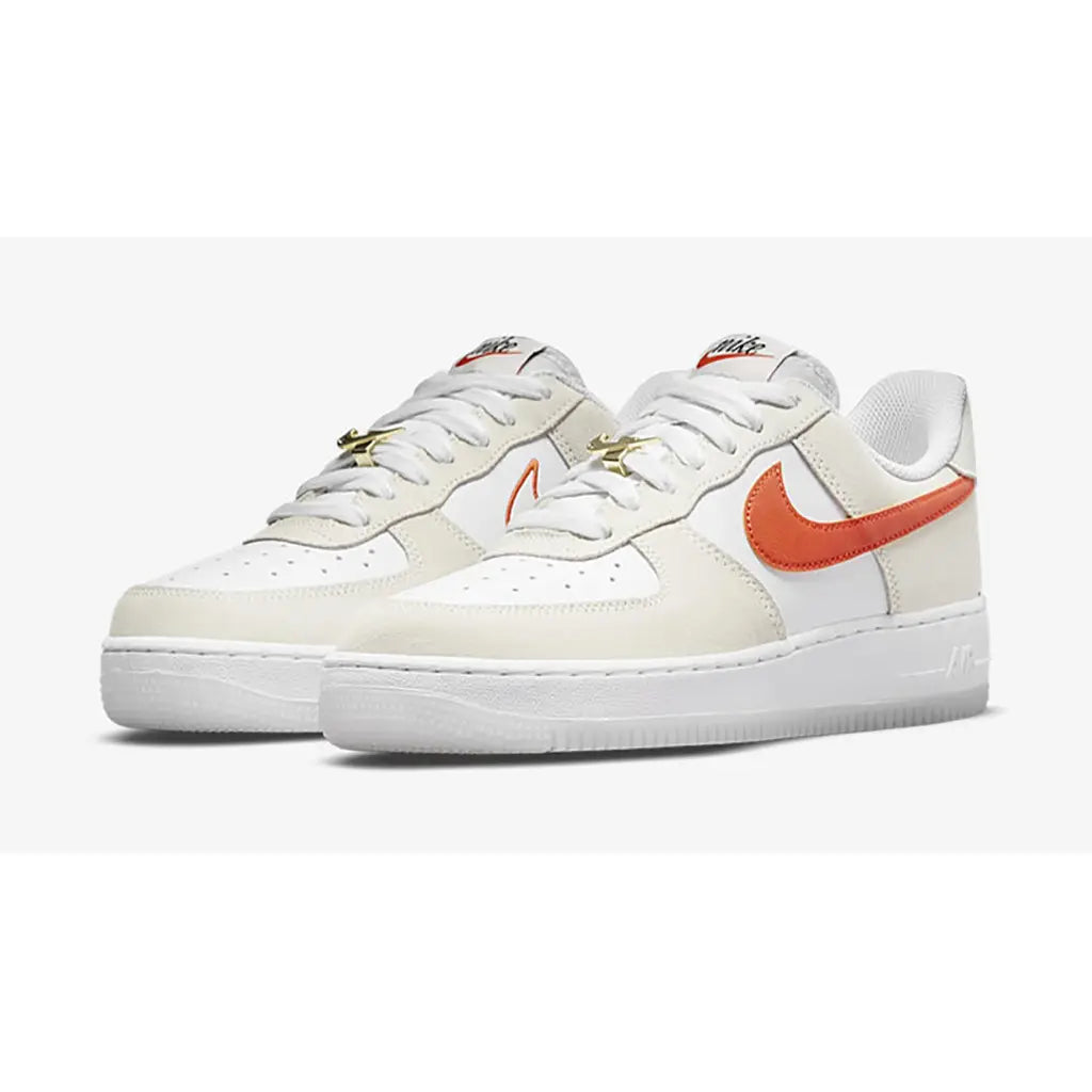 Nike Air Force 1 - First Use White/Orange – sneakers från Nike, bild 2