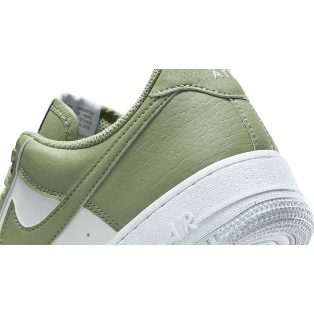 Nike Air Force 1 - Next Nature Oil Green – sneakers från Nike, bild 5
