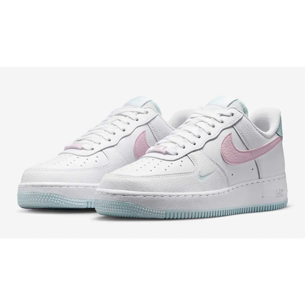 Nike Air Force 1 - Pink Foam Glacier Blue – sneakers från Nike, bild 2