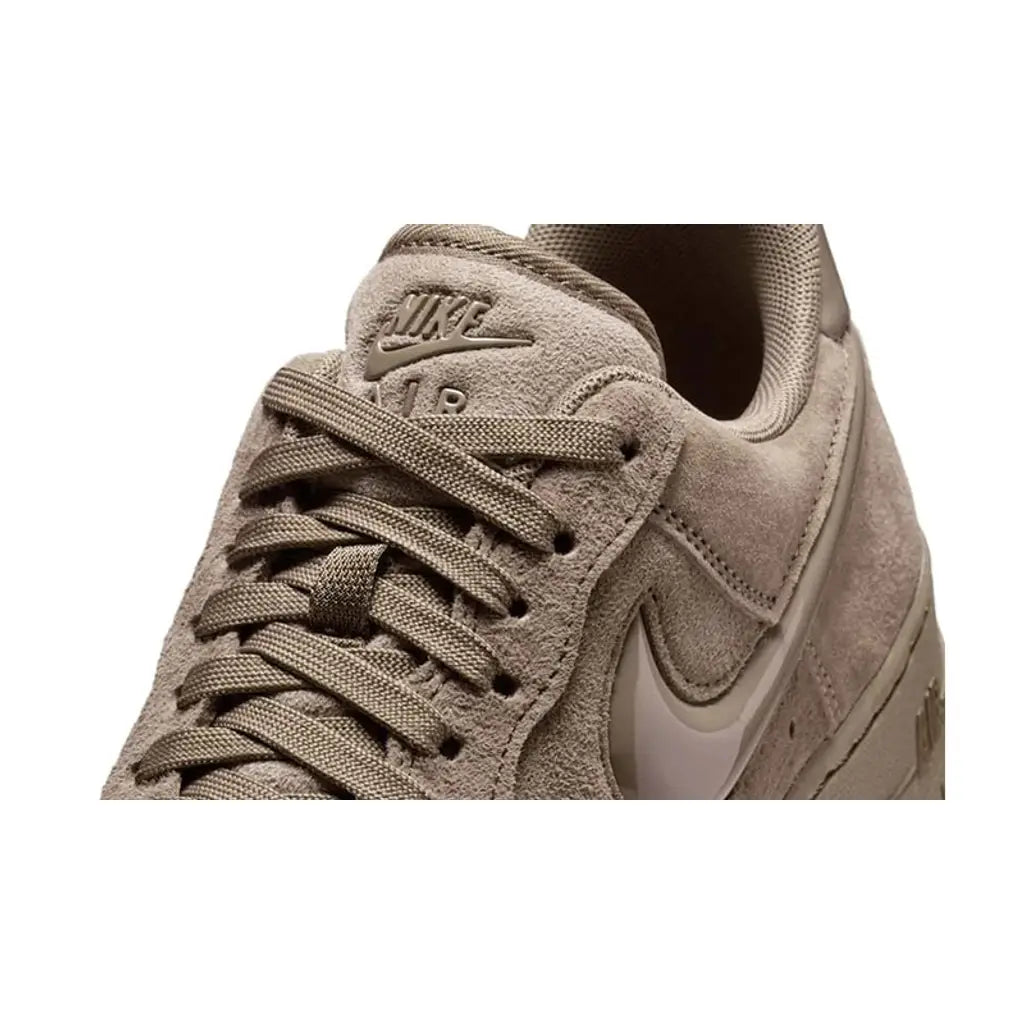 Nike Air Force 1 - Mink Brown – sneakers från Nike, bild 2