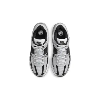Nike Zoom Vomero 5 - Metallic Silver Black – sneakers från Nike, bild 3